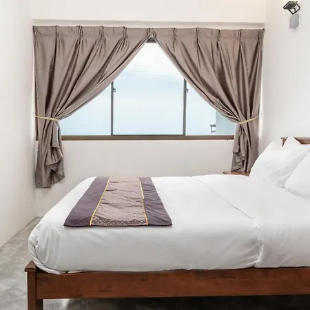 Deluxe Suite Seaview Batu Ferringhi 2304 - 2 Rooms Exterior photo
