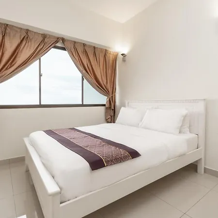 Deluxe Suite Seaview Batu Ferringhi 2304 - 2 Rooms Exterior photo