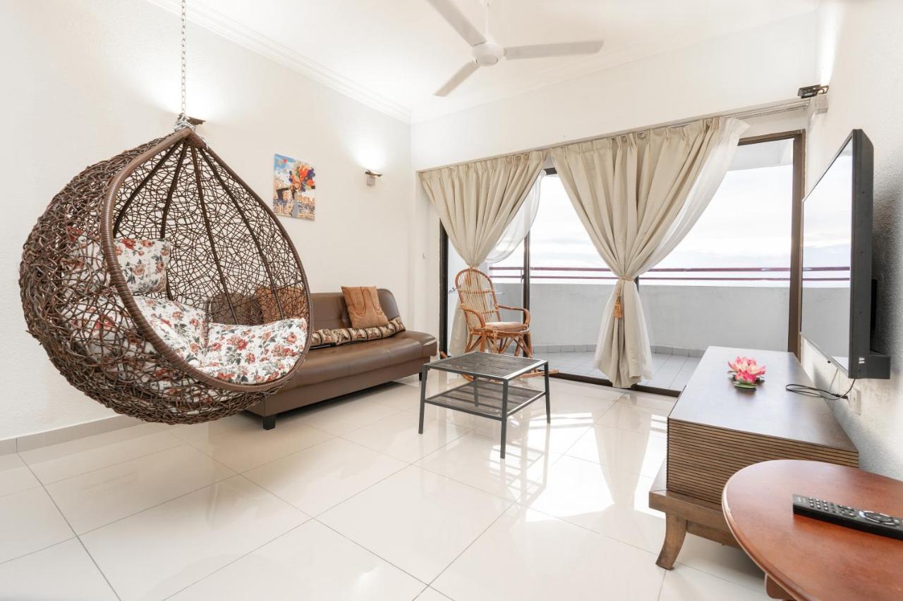 Deluxe Seaview 2304 - 2 Batu Ferringhi